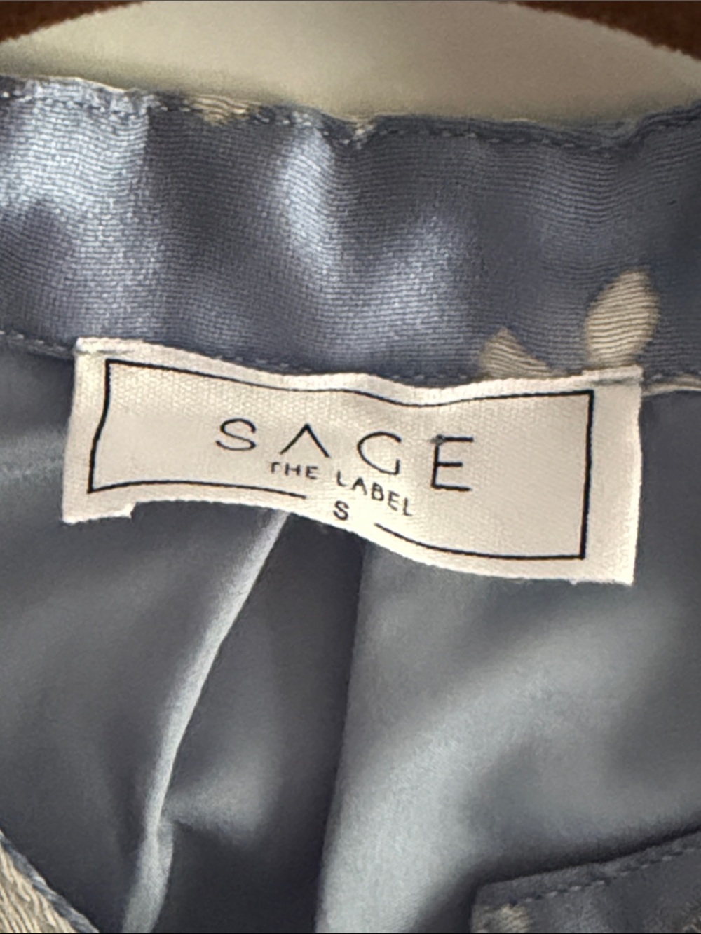 Sage the label Blue Floral Satin Bomber jacket with matching blouse size small - Picture 5 of 9